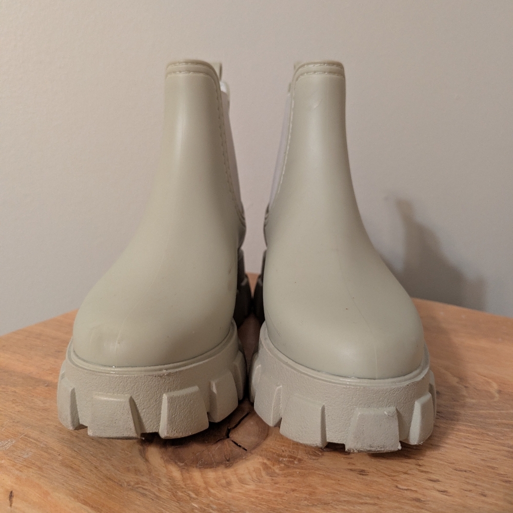 Jeffrey Campbell Platform Lug Sole Chelsea Rain Boot - Picture 4 of 7